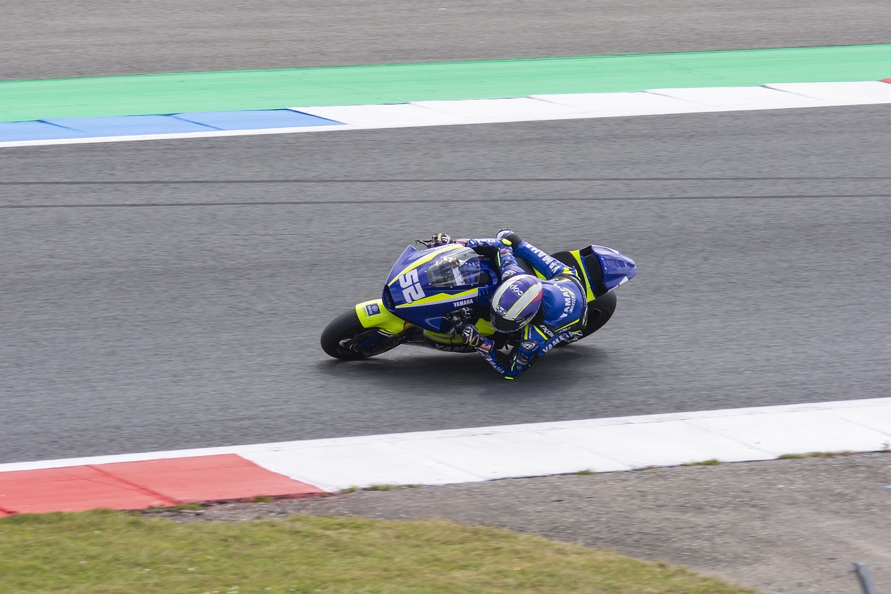 并表示特别 并表示特别